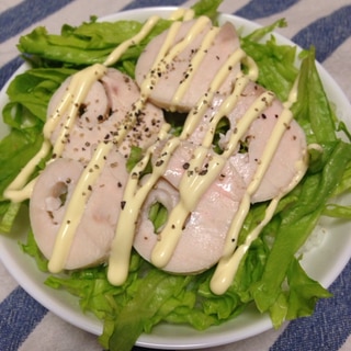 ズボラさんへ〜簡単どんぶり！鶏ハムレタス丼